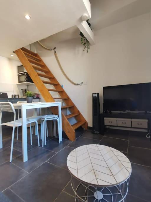 Esprit Du Sud - Appartement Cosy Proche Centre - Toulon Eksteriør bilde